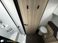 U 22Sun Living A75SL Comfort Edition Camper Mansardato Con Letti Gemelli Prezzo D'Occasione Nuovo